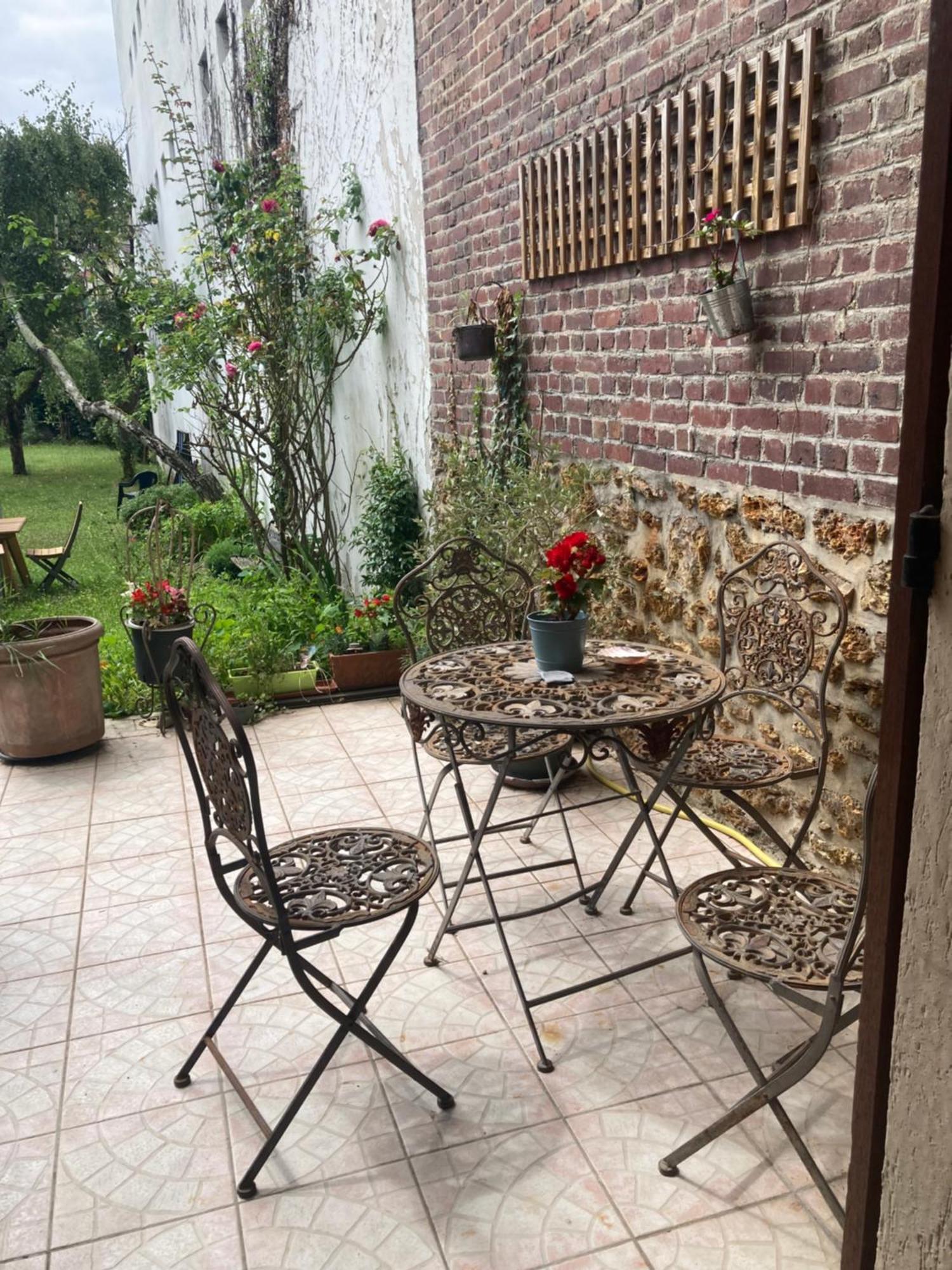 Studio Avec Terrasse Sur Jardin Fontenay-sous-Bois Buitenkant foto