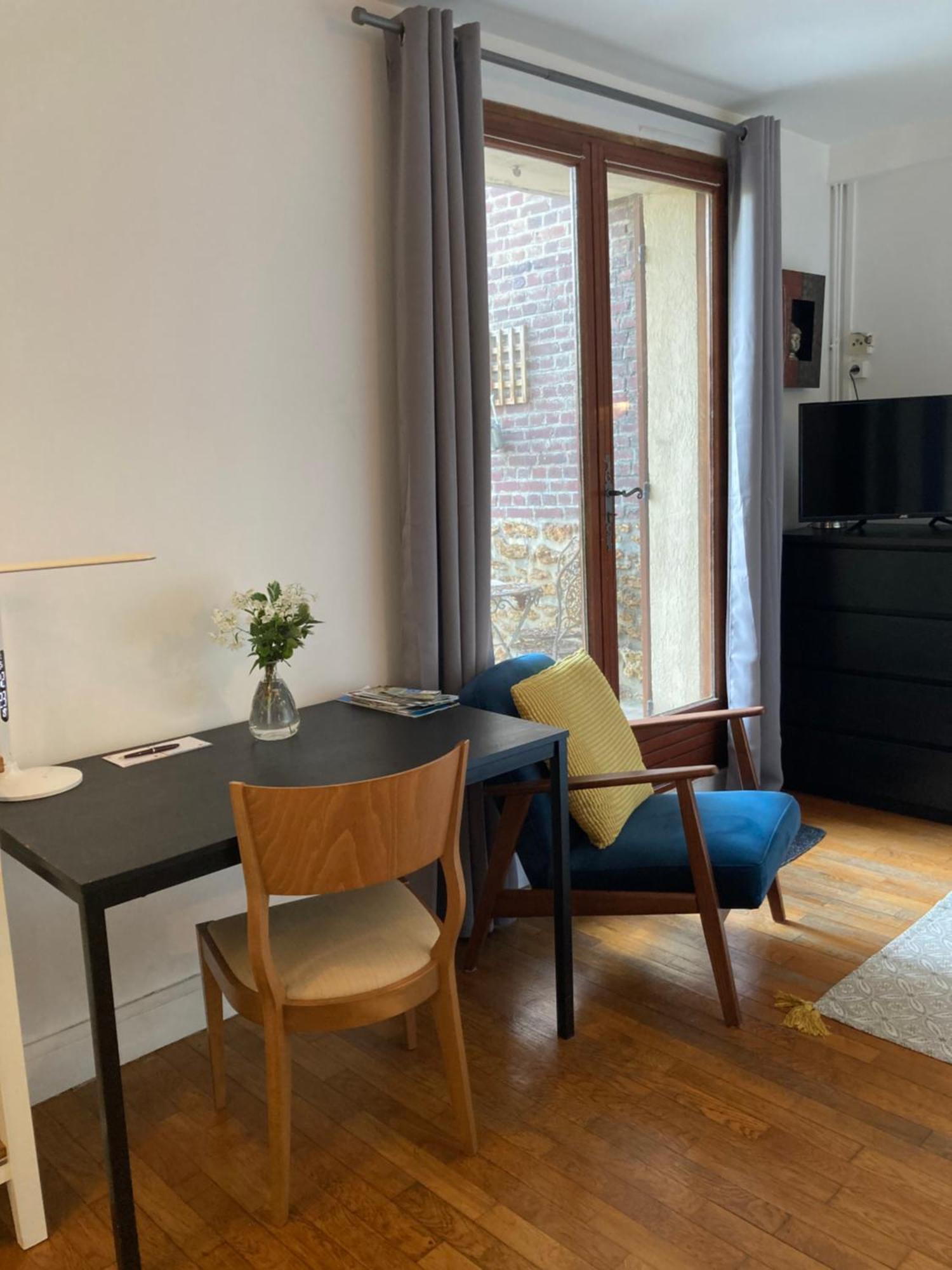 Studio Avec Terrasse Sur Jardin Fontenay-sous-Bois Buitenkant foto